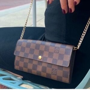 Louis Vuitton Sarah Wallet CONVERTED